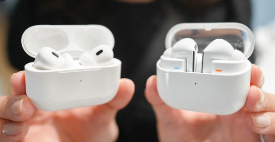 AirPods Pro 3 case vs Galaxy Buds 3 Pro case with wireless charging