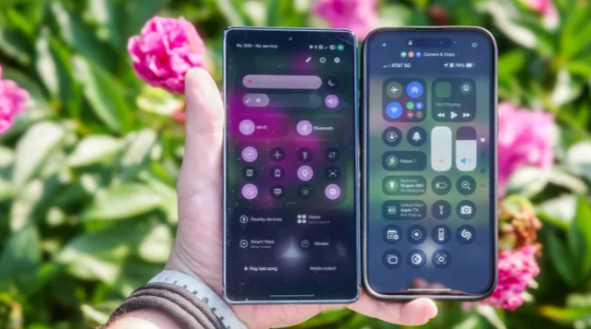 iPhone 17 OLED ProMotion display vs Pixel 10 Pro AMOLED display