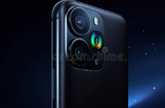 iPhone 17 triple camera system compared with Google Pixel 10 Pro camera bar